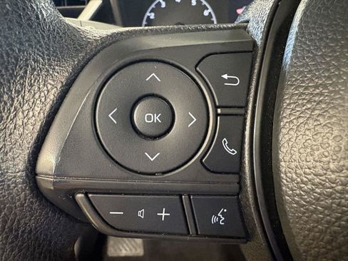 Used 2025 Toyota Corolla LE FWD image 24