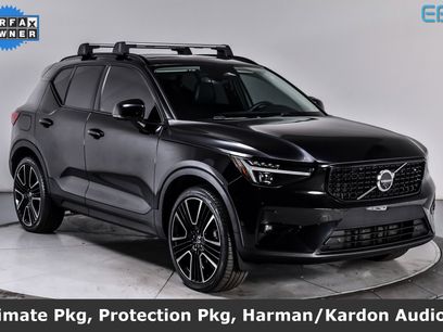 Used 2024 Volvo XC40 B5 Ultimate w/ Protection Package Premier