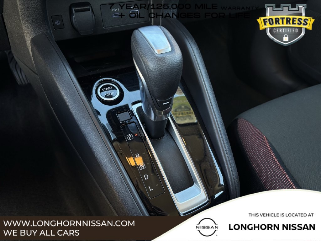 Used 2025 Nissan Versa SR w/ Trunk Package FWD image 19