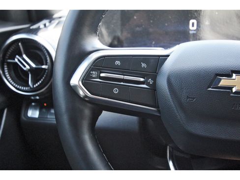 Used 2026 Chevrolet Equinox LT w/ Convenience Package II FWD image 15