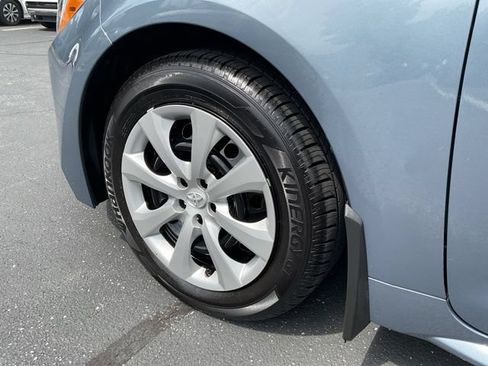 Used 2026 Toyota Corolla LE FWD image 13