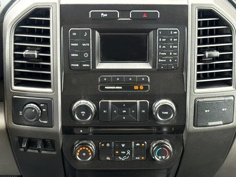 Used 2018 Ford F250 XL w/ Power Equipment Group RWD image 13