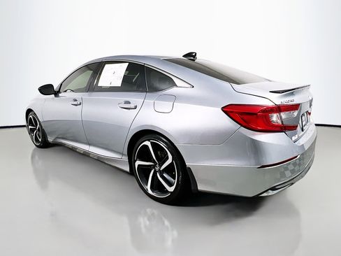 Used 2022 Honda Accord Sport image 8