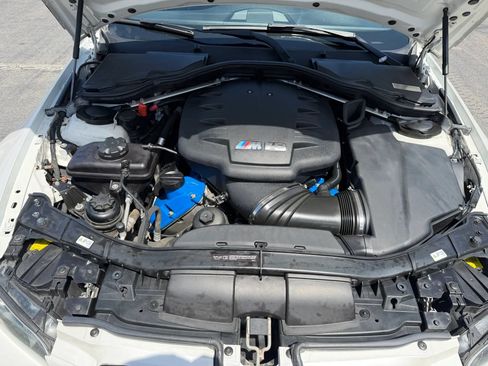 Used 2011 BMW M3 Convertible RWD image 31