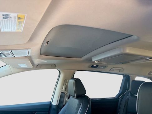 Used 2025 Honda Odyssey Elite image 22