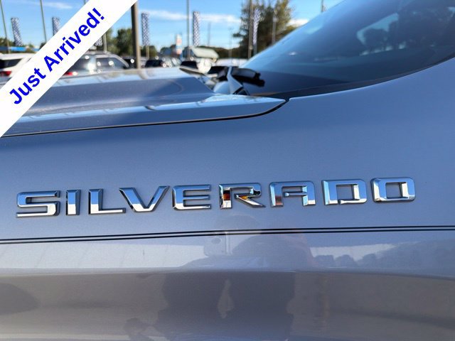 Used 2022 Chevrolet Silverado 1500 LT AWD/4WD image 12