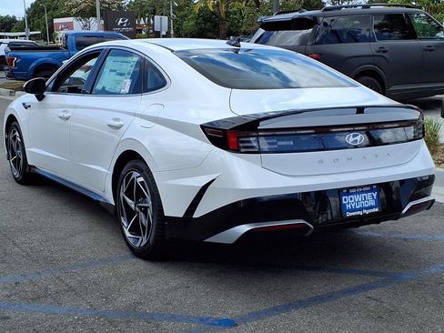 New 2026 Hyundai Sonata SEL FWD image 6