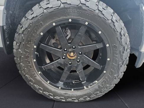 Used 2019 RAM 1500 Big Horn AWD/4WD image 9