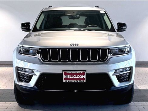 Used 2022 Jeep Grand Cherokee Limited 4xe AWD/4WD image 13