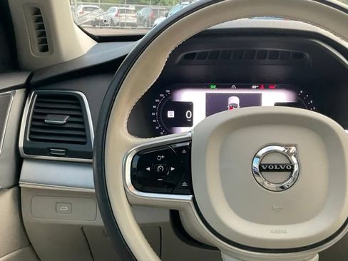 Certified 2024 Volvo XC90 B5 Core AWD/4WD image 17