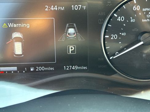 Used 2024 Nissan Kicks SR w/ SR Premium Package FWD image 20