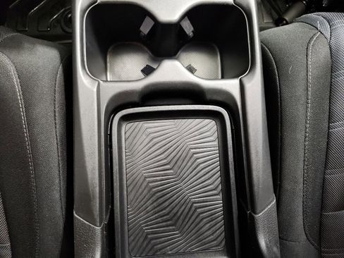 Used 2018 Honda CR-V LX image 23