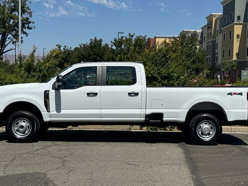 Used 2023 Ford F250 XL image 7