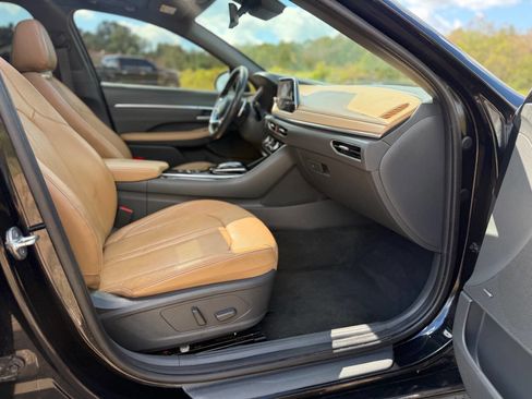 Used 2021 Hyundai Sonata Limited image 32