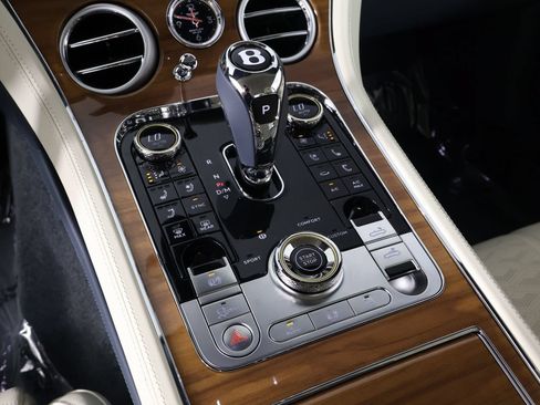 New 2026 Bentley Continental GTC AWD/4WD image 20
