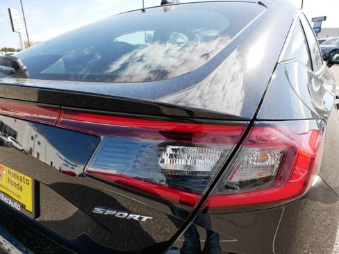 Certified 2022 Honda Civic Sport image 17
