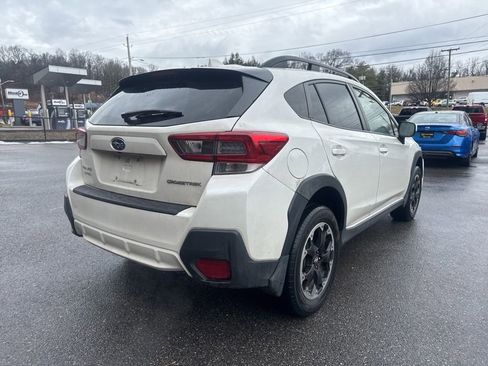 Used 2021 Subaru Crosstrek 2.0i Premium w/ Moonroof Package image 4