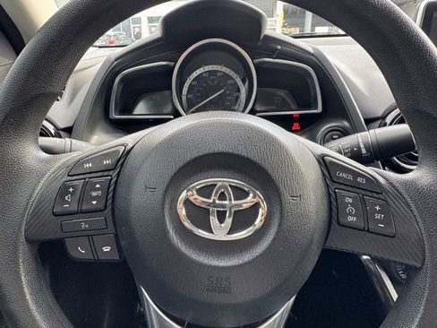 Used 2018 Toyota Yaris iA FWD image 21