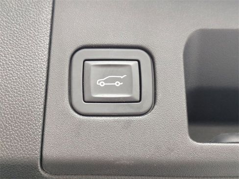 Used 2019 Cadillac XT5 Premium Luxury image 33