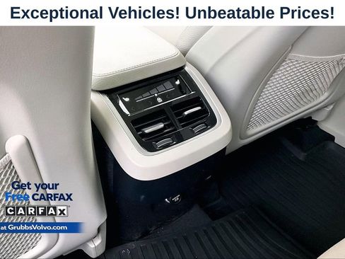 Used 2020 Volvo XC90 T5 Momentum w/ Protection Package Premier AWD/4WD image 27