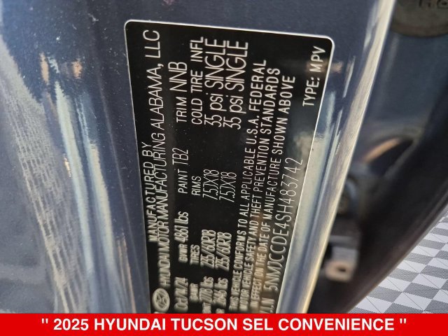 Used 2025 Hyundai Tucson SEL AWD/4WD image 41