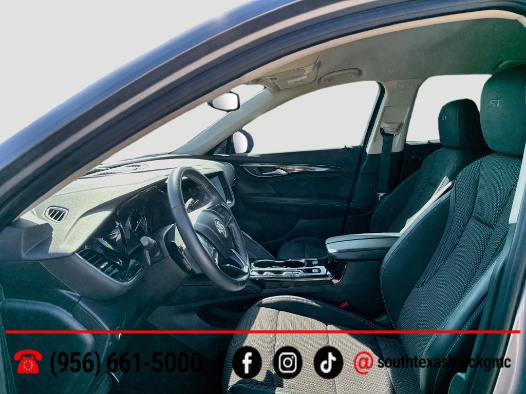 Used 2023 Buick Envision Preferred w/ Sport Touring Package AWD/4WD image 11