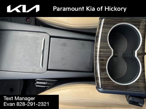 Used 2016 Tesla Model S 70D AWD/4WD image 25