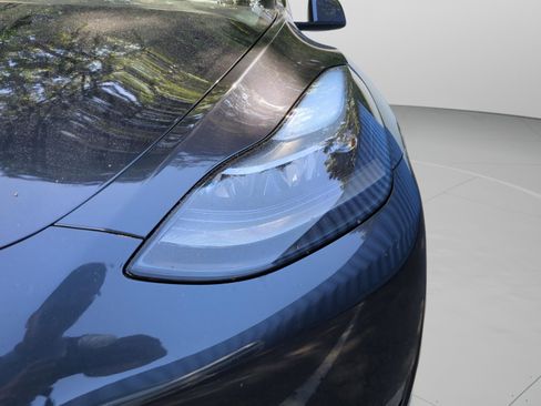Used 2025 Tesla Model Y Long Range RWD image 31