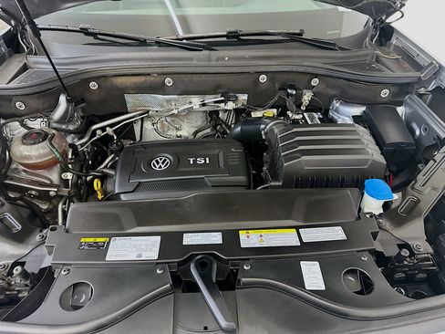 Used 2022 Volkswagen Atlas SE image 34