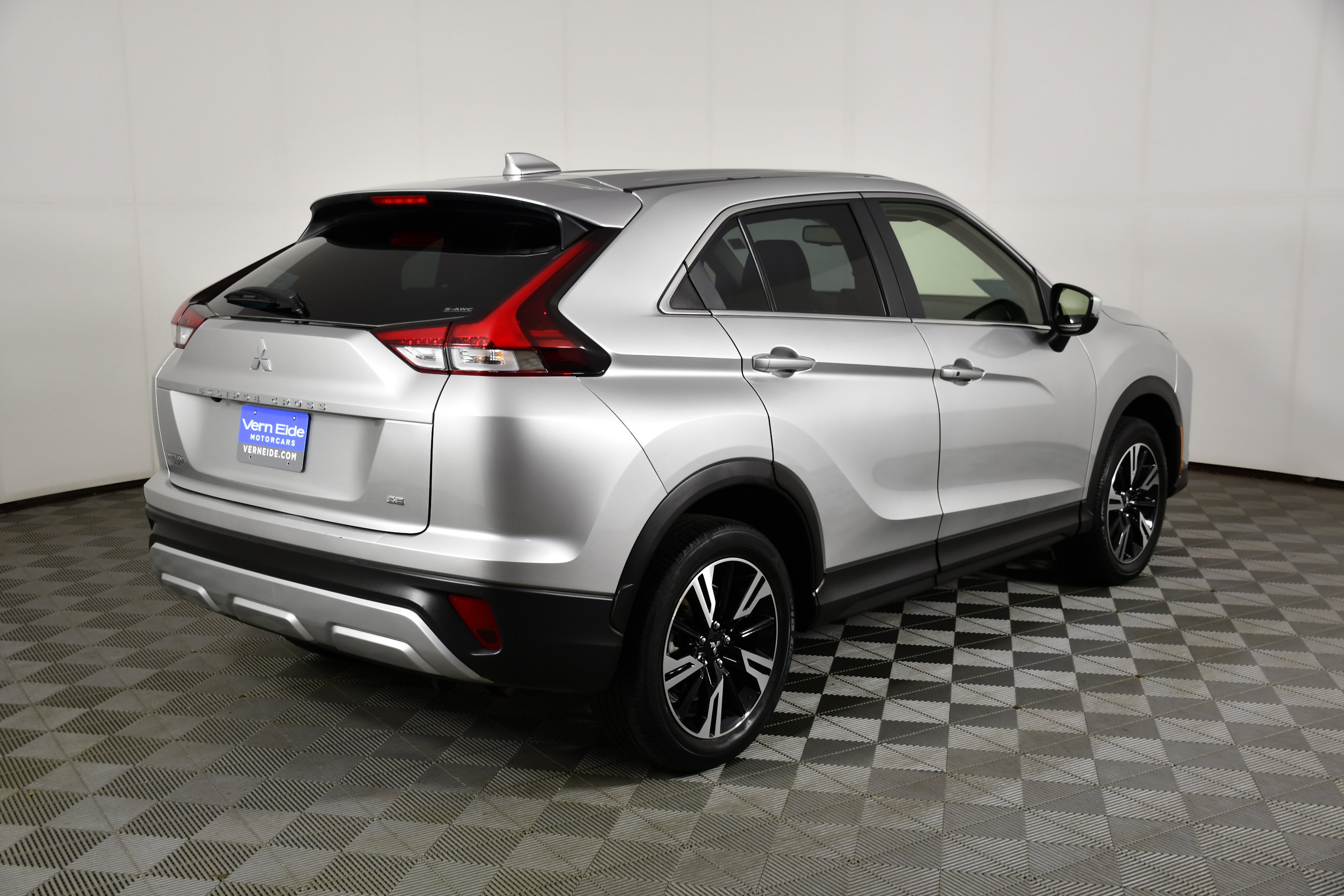 Used 2024 Mitsubishi Eclipse Cross SE AWD/4WD image 6