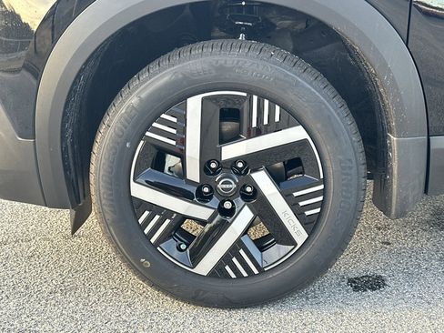 New 2026 Nissan Kicks SV w/ Cold Weather Package image 11