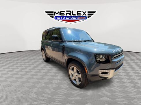 Used 2020 Land Rover Defender 110 SE AWD/4WD image 2