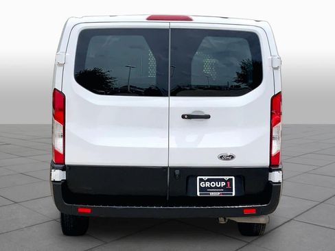 Used 2020 Ford Transit 250 Low Roof RWD image 5