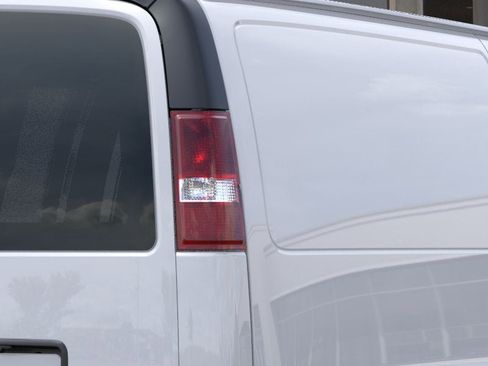 New 2026 GMC Savana 3500 Extended RWD image 11