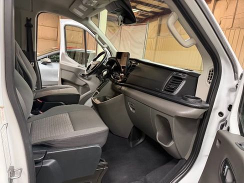 Used 2023 Ford Transit 350 XLT RWD image 27