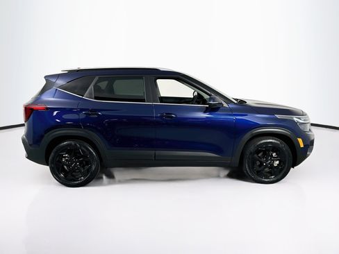Used 2026 Kia Seltos EX w/ EX Sunroof Package FWD image 4