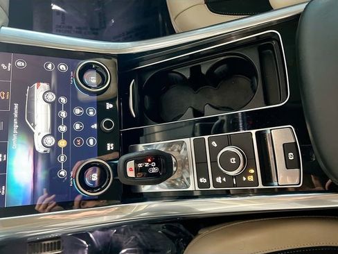 Used 2021 Land Rover Range Rover Sport HST image 23