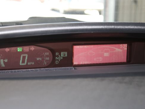 Used 2012 Toyota Prius Four FWD image 12