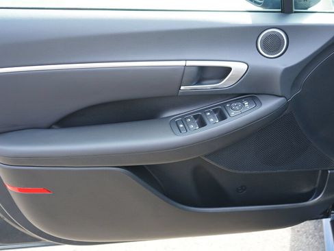 Certified 2023 Hyundai Sonata SEL FWD image 9