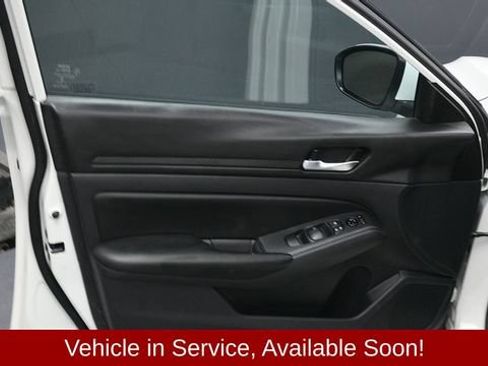 Used 2021 Nissan Altima 2.5 S FWD image 10