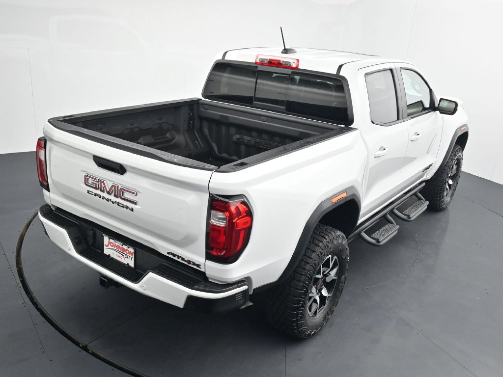 Used 2024 GMC Canyon AT4X AWD/4WD image 29