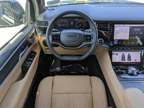 New 2026 Jeep Grand Wagoneer Summit AWD/4WD image 18