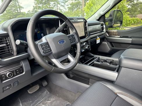 New 2026 Ford F350 Lariat w/ Black Appearance Package AWD/4WD image 14