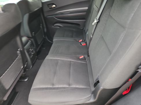 Used 2025 Dodge Durango GT AWD/4WD image 7