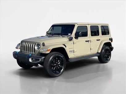 Used 2022 Jeep Wrangler Unlimited Sahara w/ Cold Weather Group