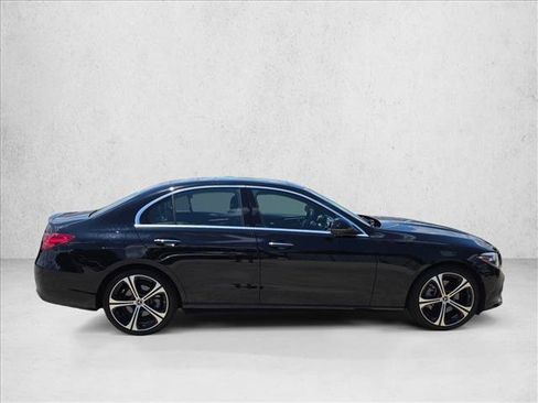 Used 2023 Mercedes-Benz C 300 Sedan image 4