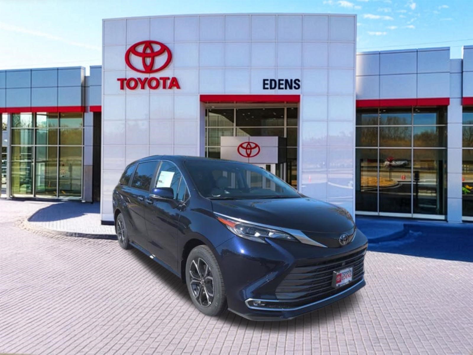 New 2026 Toyota Sienna Platinum AWD/4WD image 1