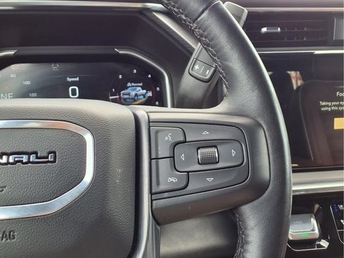 Used 2024 GMC Sierra 3500 Denali Ultimate AWD/4WD image 15