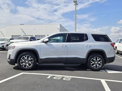 Used 2020 GMC Acadia SLE image 3