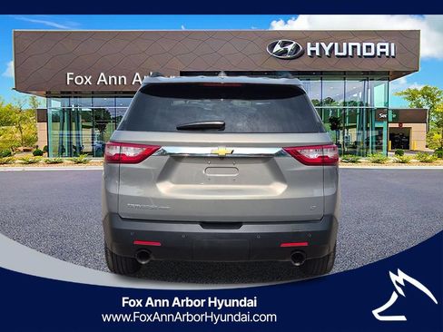 Used 2019 Chevrolet Traverse LT w/ LPO, Floor Liner Package AWD/4WD image 4